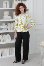 Load image into Gallery viewer, Women 3/4 Bat Sleeves Crew Neck Knitted Top in Lime Prints