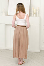 Load image into Gallery viewer, Women One Size Pleated Skirt in Khaki