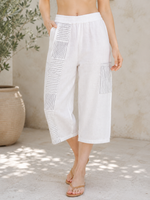 Load image into Gallery viewer, Women Cropped Pants  in White with Black Stripes  Prints