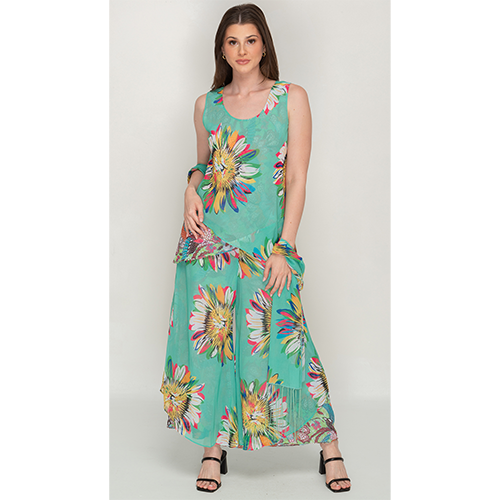 Sleeve Less Floral Printed Green Colored Reversible Pant For Women