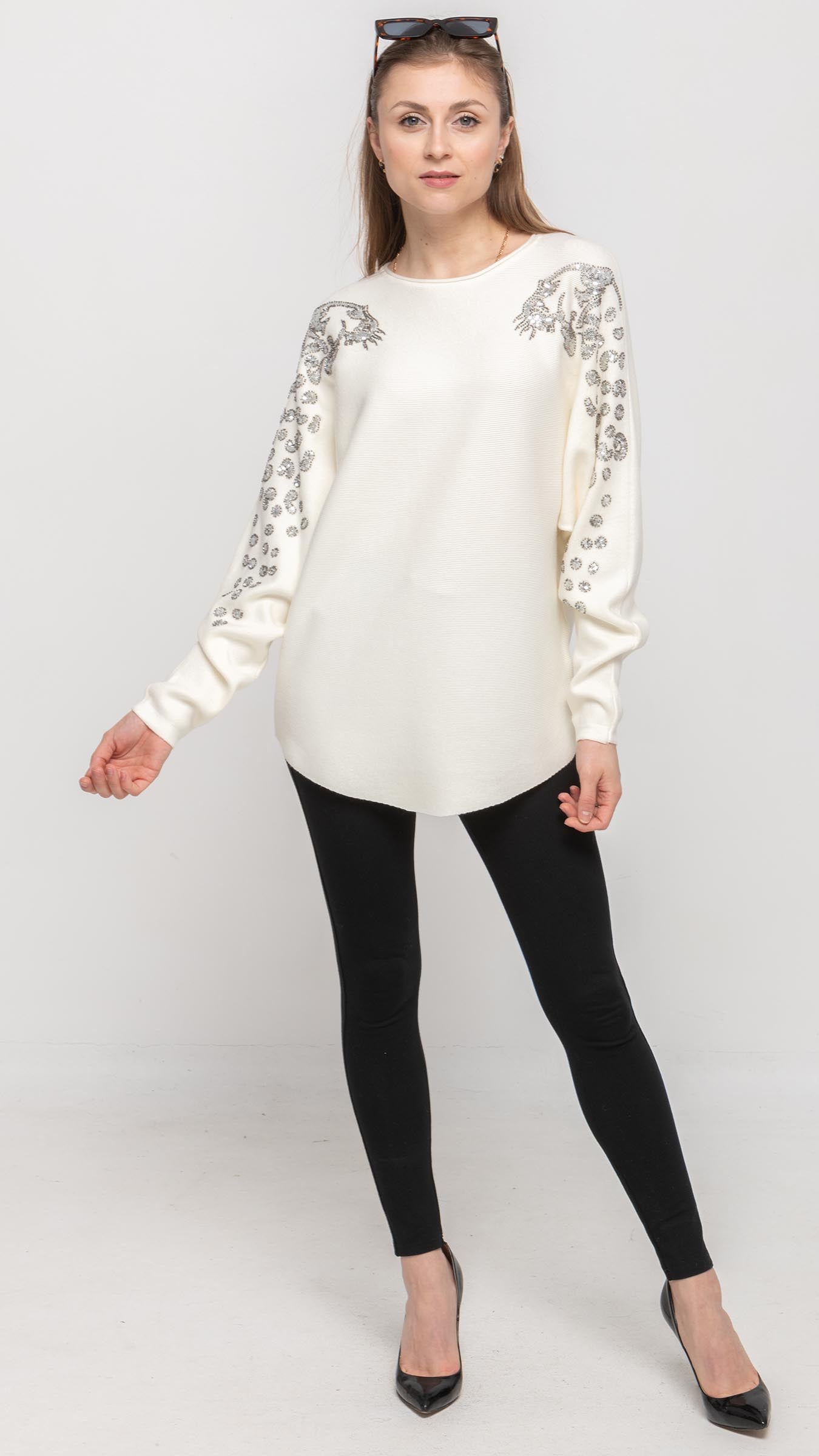 Sweater with Sequin on Shoulder in Cream