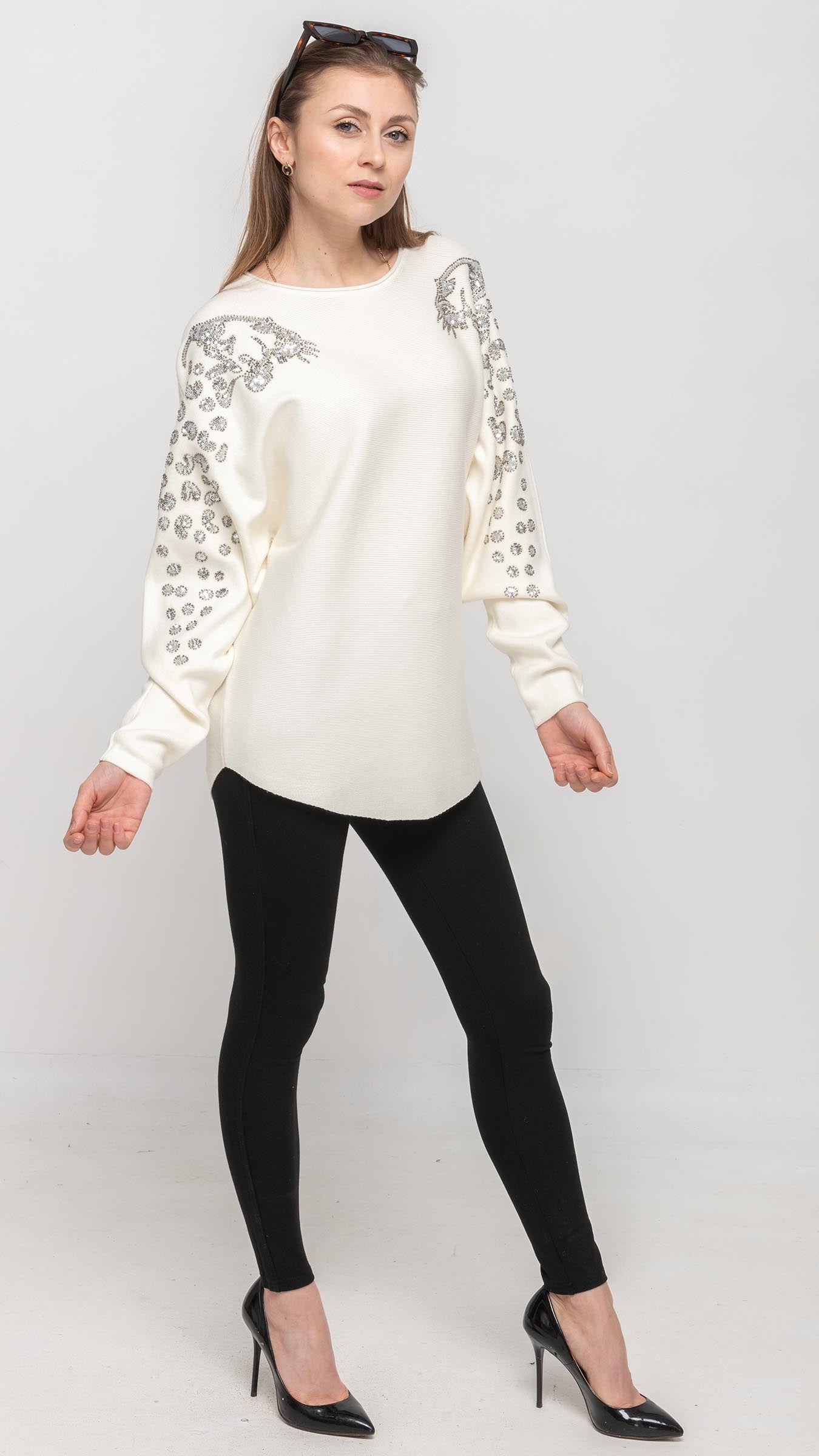 Sweater with Sequin on Shoulder in Cream