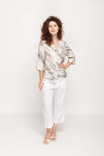 Load image into Gallery viewer, Women Casual Blouse  3/4 Sleeve,  Light Grey Print in Cream