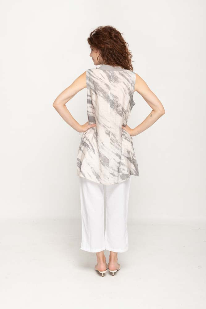 Casual  Sleeveless, Full Button Light Grey Print in Cream Women Blouse