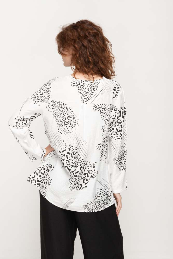 Women Blouse in White with Black Print, Full Sleeves , V- Neck with with Zipper