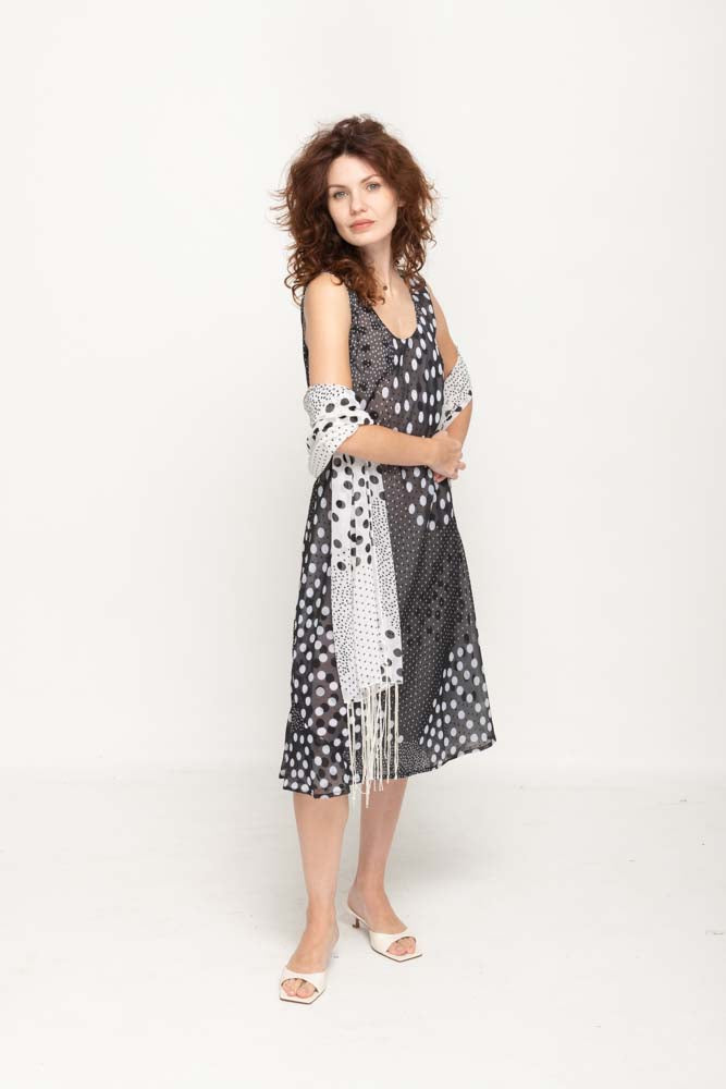 Sleeveless Semi Long Black & White Printed 2 in 1 Reversible Dress For Women