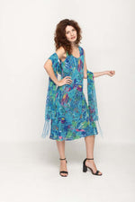 Load image into Gallery viewer, Sleeveless Semi Long Blue Floral Printed 2 in 1 Reversible Dress For Women