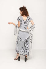 Load image into Gallery viewer, Cap Sleeve  Black &amp; White Dot Printed 2 in 1 Reversible Long Dress For Women