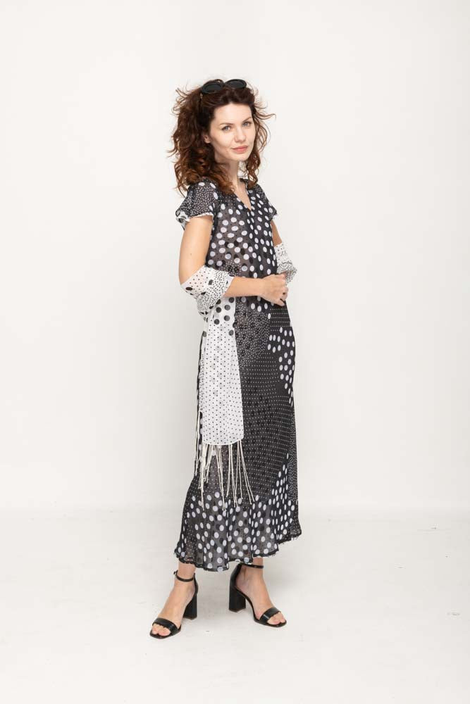 Cap Sleeve  Black & White Dot Printed 2 in 1 Reversible Long Dress For Women