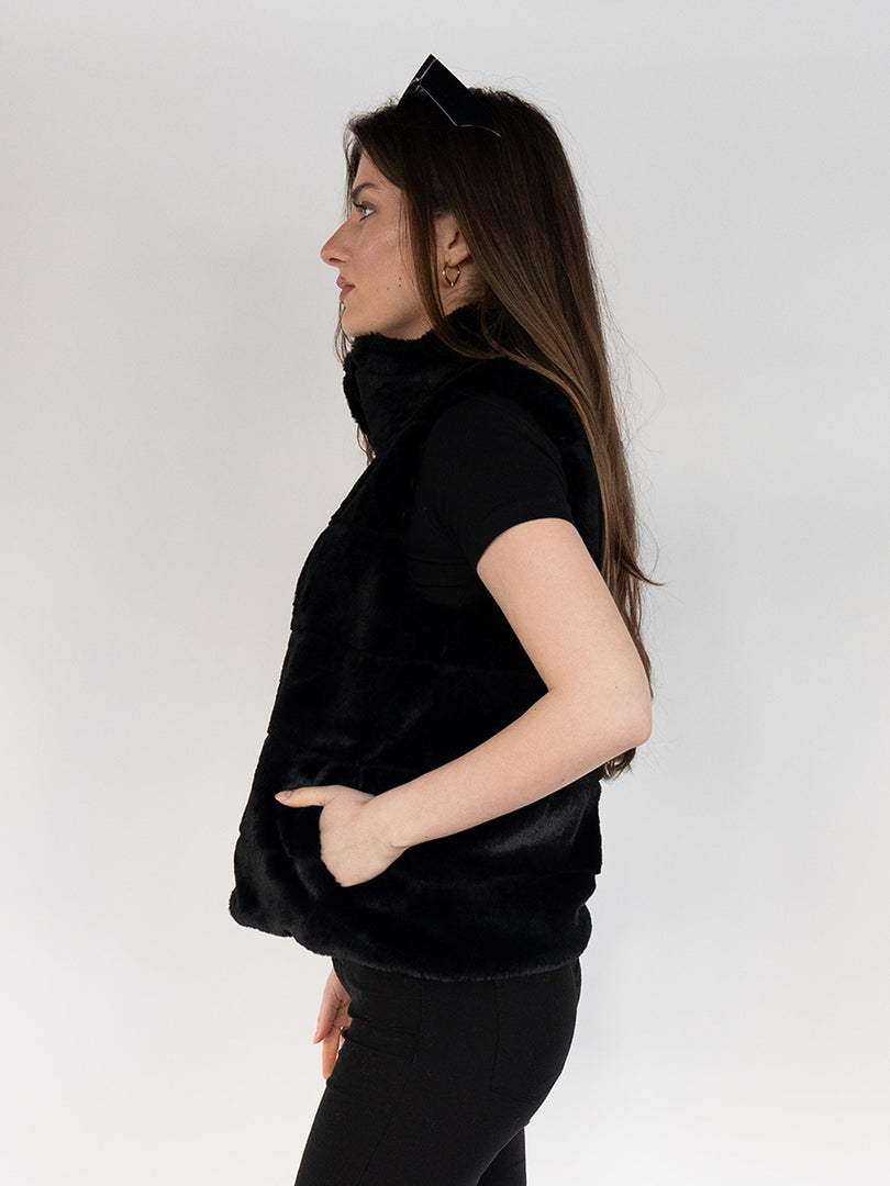 Reversible Faux Fur Vest in Black