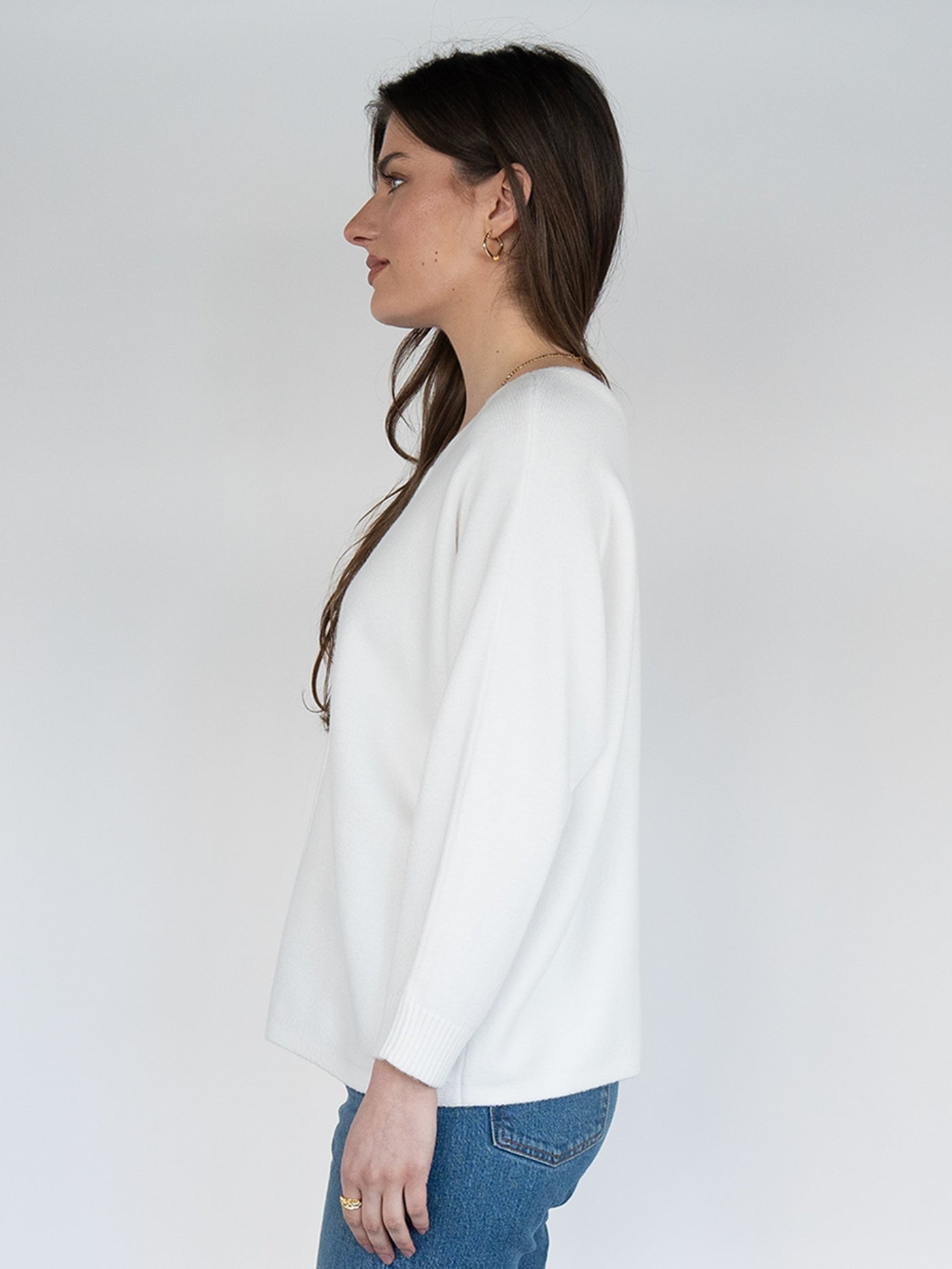 Women  Sweater  in White , Crew Neck