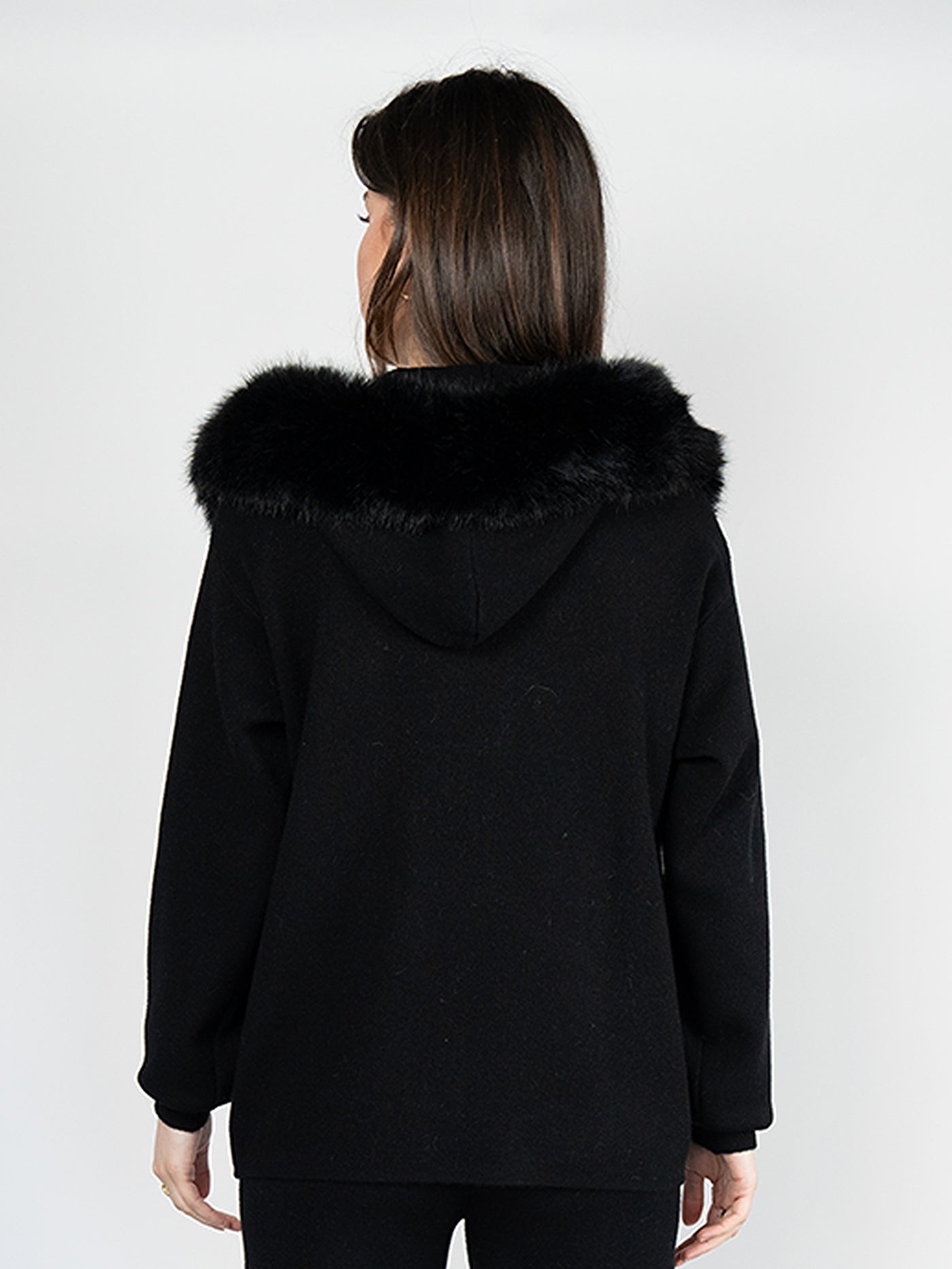 Women Sweater Hoodie in Black