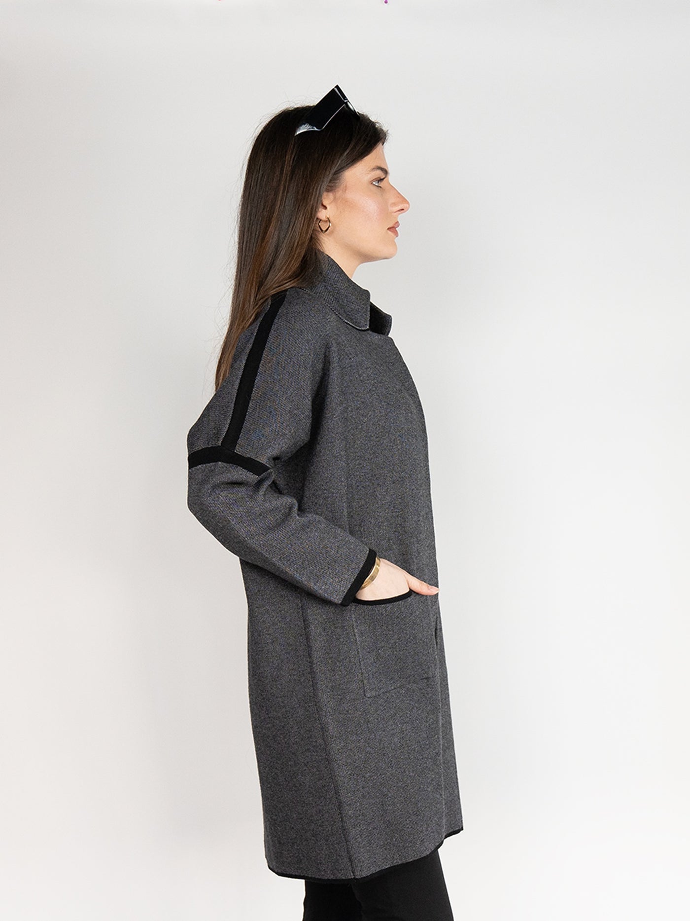 Women Sweater Long Jacket in Heathered Grey & Black, Open Front with Lapel Collar