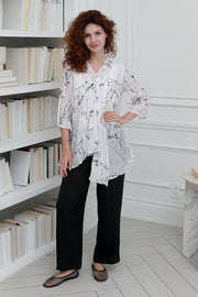 Women 3/4 sleeves V Neck Tunic in White with Black Prints