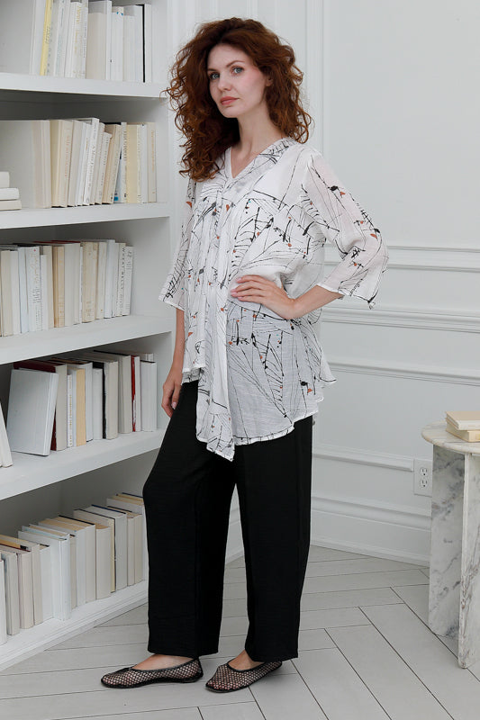 Women 3/4 sleeves V Neck Tunic in White with Black Prints
