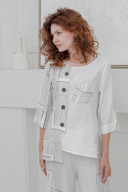 Women 3/4 sleeves Crew Neck Blouse in White with Black Prints