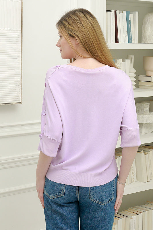 Women Short Sleeves  V- Neck Knitted Top in Lilac