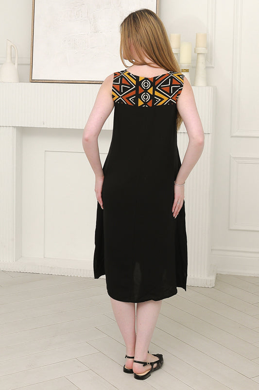 Women A- Line Casual Sleeveless Dress  V- Neck in Black