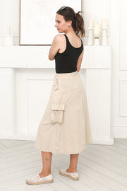 Women One Size Cargo Skirt in Beige