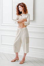 Load image into Gallery viewer, Women Cropped Pants  in Beige with Black Stripes  Prints