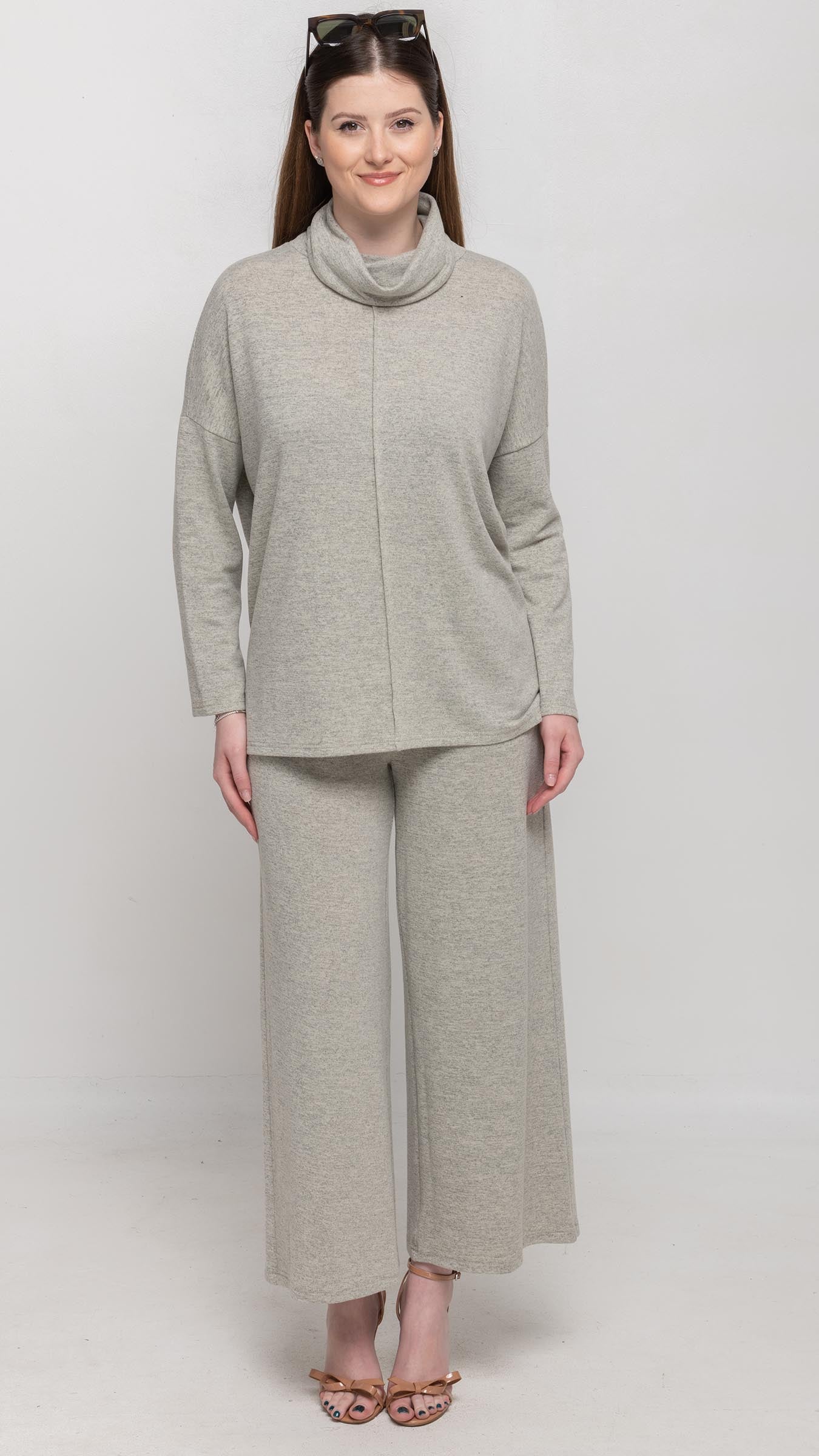 Knitted Wide Leg Pant  in Heathered Light Grey